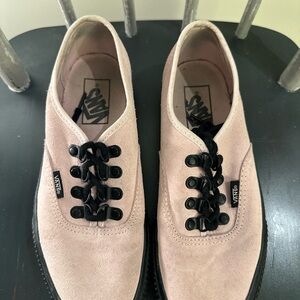 🛍️Vans Women's Pink Suede Sneakers